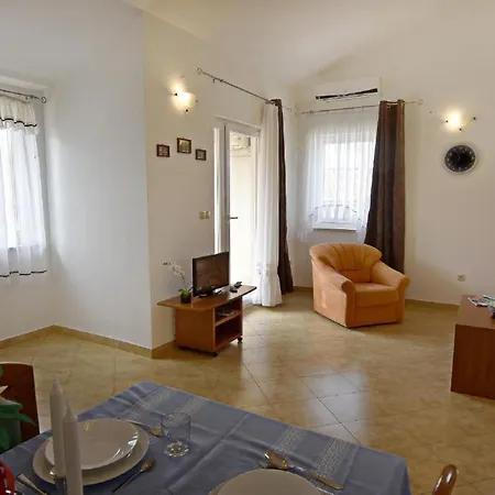 Noemi1 By Interhome Apartment Poreč