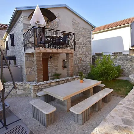 Appartement Noemi1 By Interhome